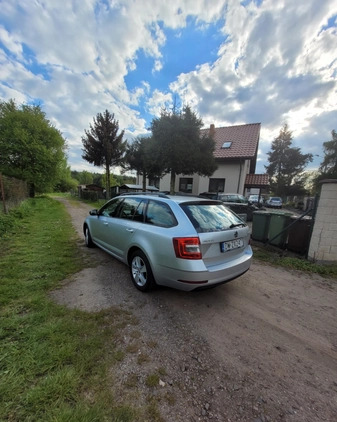 Skoda Octavia cena 46900 przebieg: 175000, rok produkcji 2018 z Mosina małe 191